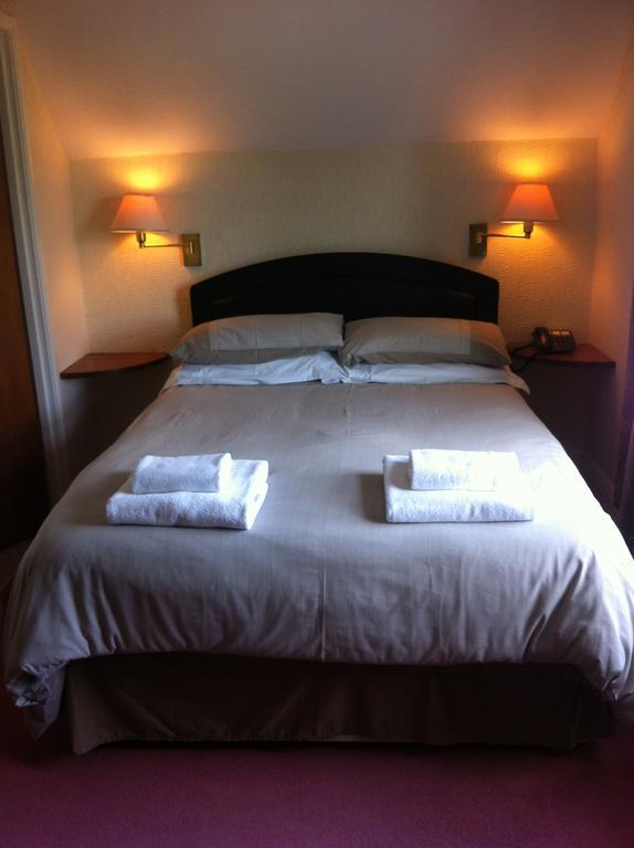Lisdoonie Hotel Barrow-in-Furness Habitación foto